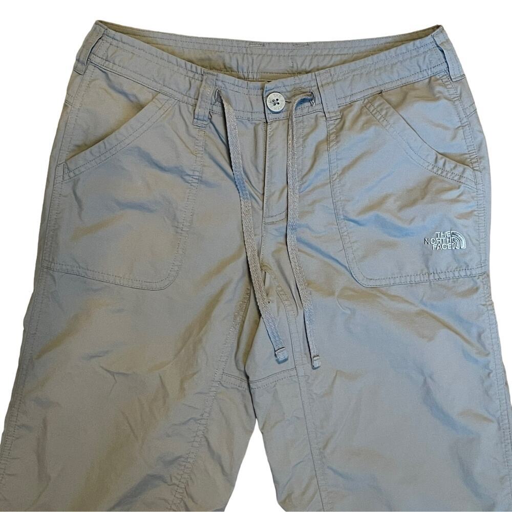 The North Face Gray Nylon Hiking Shorts Size 2